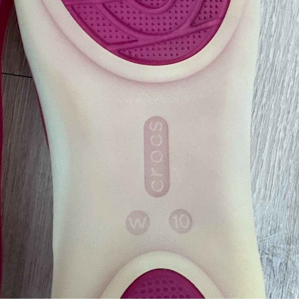 CROCS Womens Jelly Flats Size 10 Wide Cream Magenta Colorful Open Toe Comfort - Picture 7 of 11